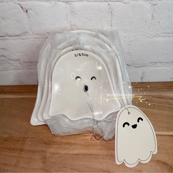 Halloween Ghost Measuring Cups - Picture 2 of 4